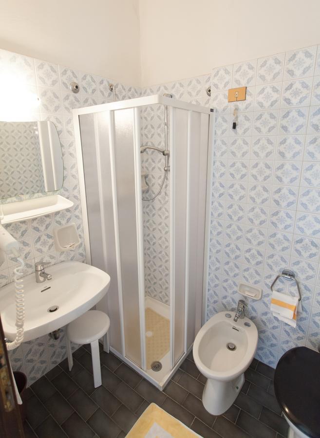 Hotel Quisisana Tabiano Terme Δωμάτιο φωτογραφία